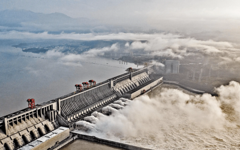 耗资50亿花费40年，日本帮印度建大坝，开闸仅4秒就垮掉了？