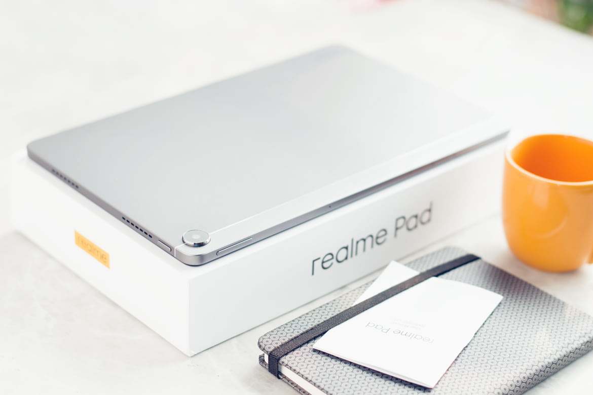 realme|realme总裁：今年手机销量下调20%？手机真卖不出去了？