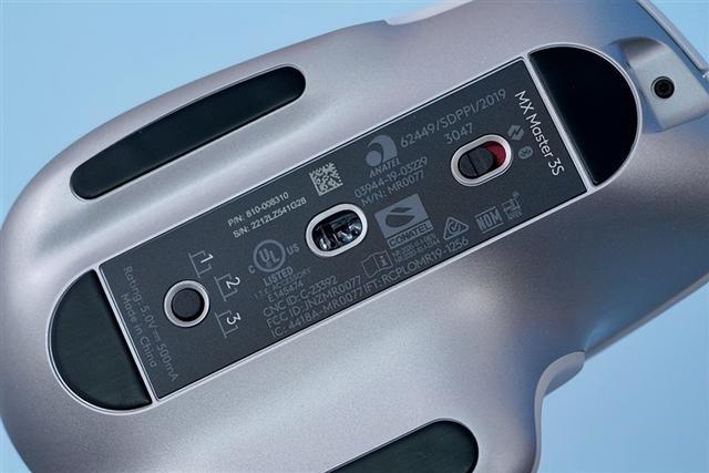 罗技|1秒滑动1000行!罗技MX MASTER 3S鼠标图赏