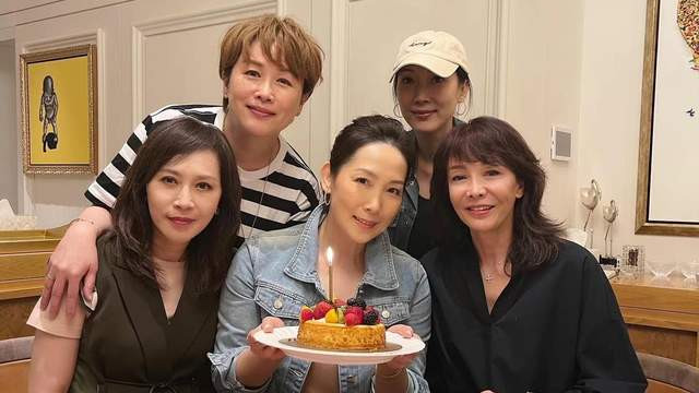 吴美珩|香港知名女星罕见现身！状态冻龄气质佳，嫁入豪门拒绝复出拍戏