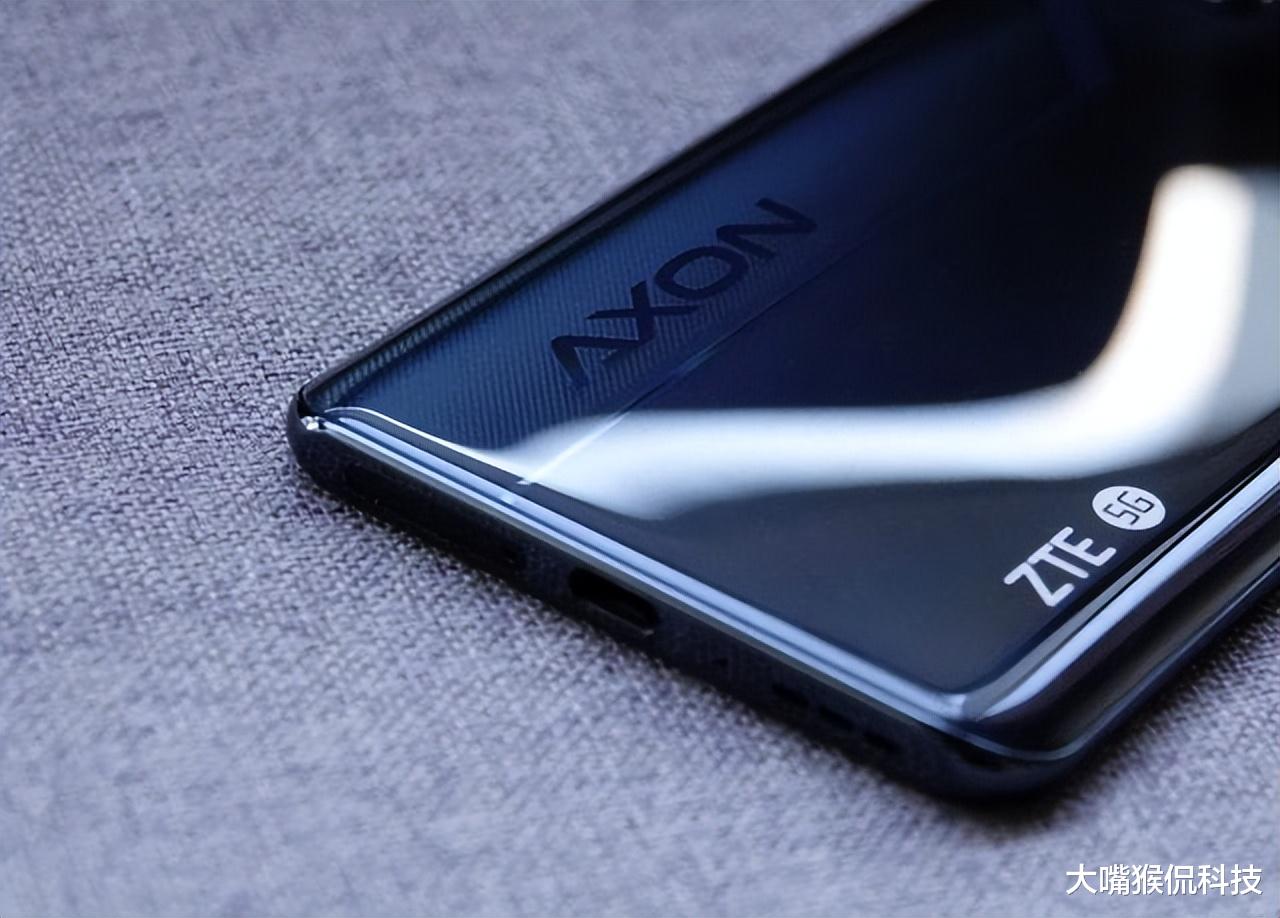 摄像头|顶配再次降到两千多,屏下摄像头+256GB,为新机让路!