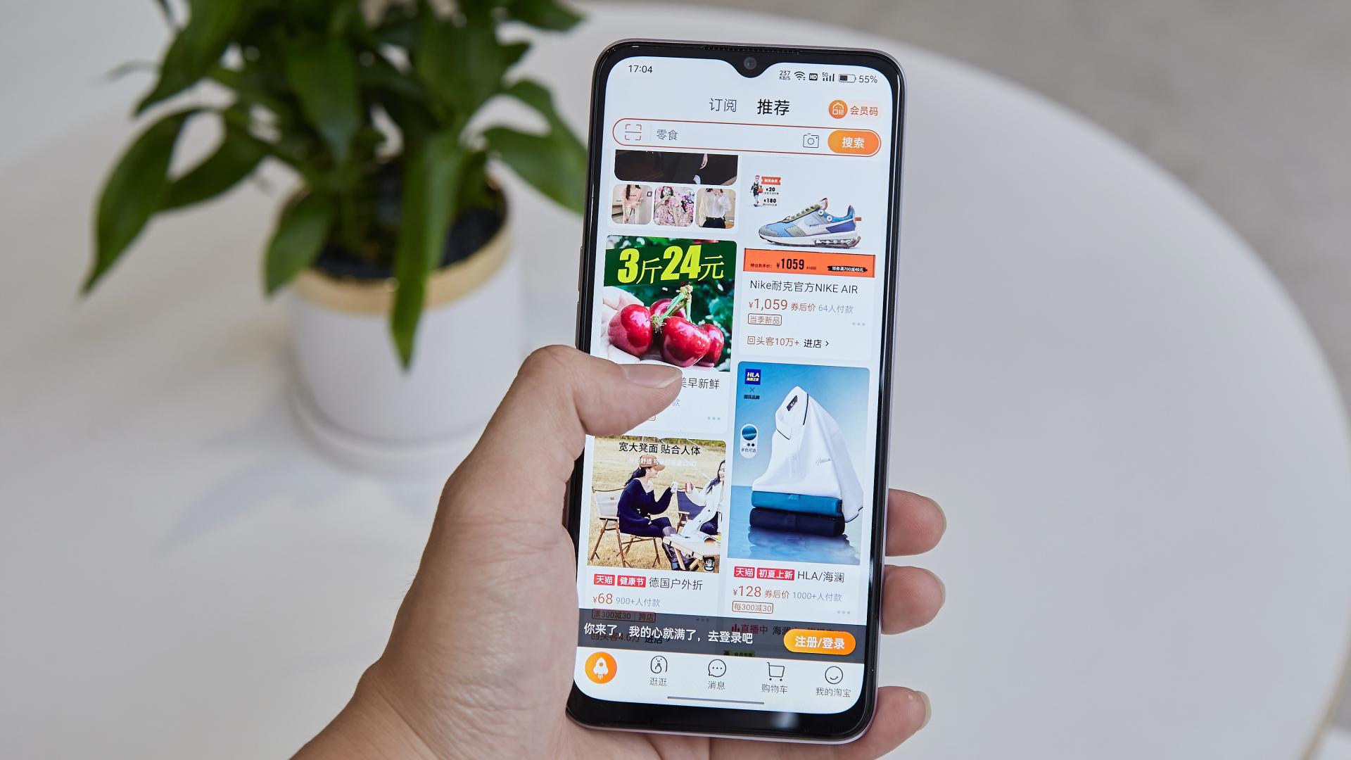 国产手机|千元机内卷有多狠？配置丰富不说，出厂还要经历超10万次严苛测试