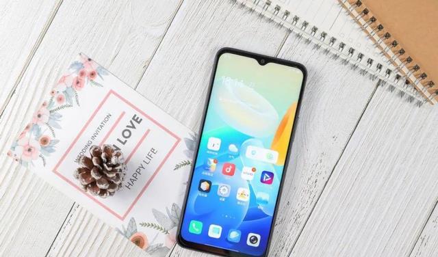 电池|长续航购机首选!144Hz+6000mAh电池,vivo入门旗舰价格跌至新低