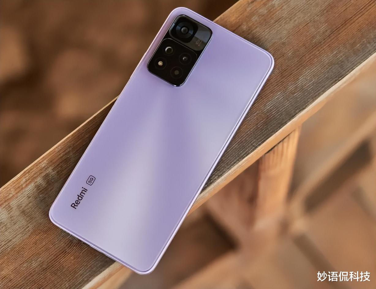 投影仪|跌至1199元,5000mAh+128GB+5000万,旧机型也依旧吃香