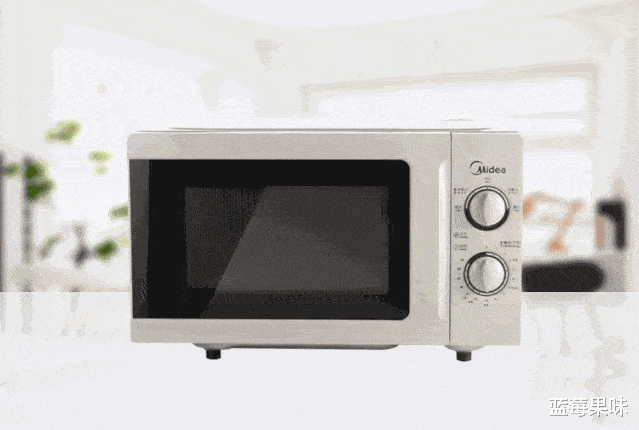 微波炉|曾红极一时的微波炉,为什么如今“存在感”几乎为零?淘汰它吗?