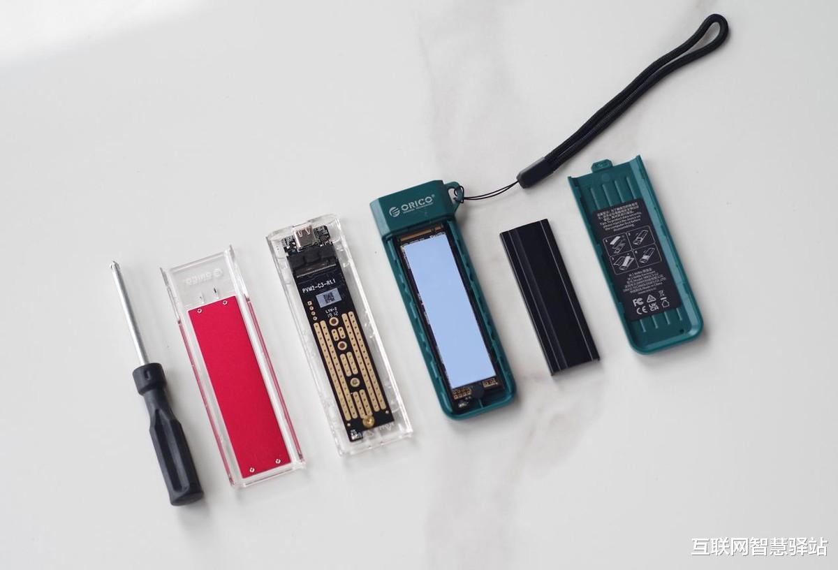 固态硬盘|实战篇：闲置固态盘+马甲硬盘盒DIY清一色ORICO“随身U盘”