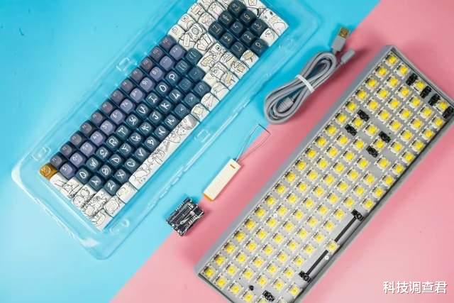 微软|机械键盘DIY新革命 洛斐小翘100 水泥灰上手体验