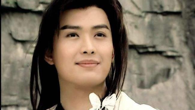 任嘉伦|他是大家心中的白月光“沈浪”，曾凭实力打败吴京，获得第一男主角