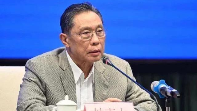 为什么大家都骂钟南山张文宏？100年前有个人说出了真相