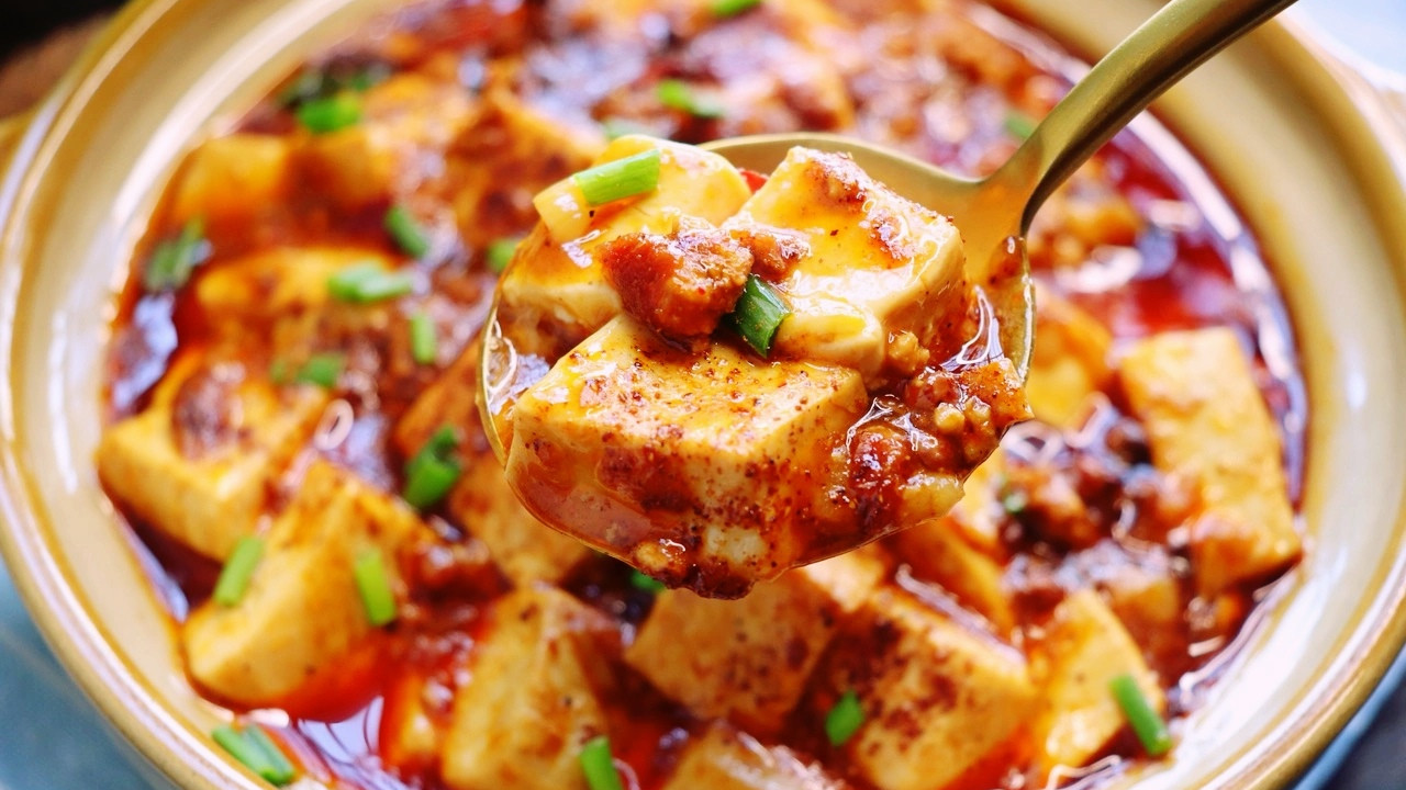 |真的是百吃不厌的家常小炒菜：麻婆豆腐，腐乳空心菜，照烧小鸡腿