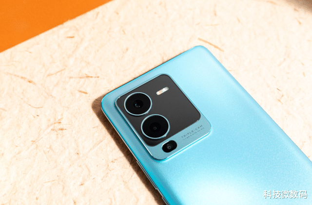 vivo s15|vivo S15 Pro拍照如何？人像拍摄效果满分，夜拍超美