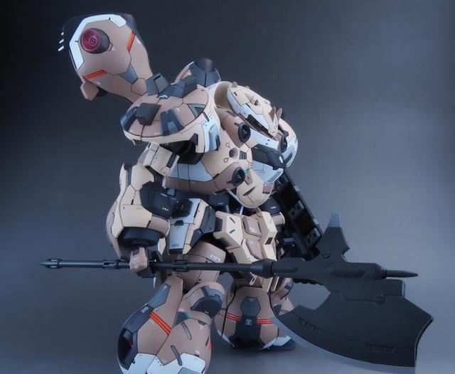 高达|换色重涂陆战型古辛高达模型