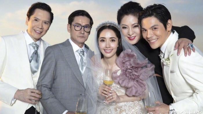 向佐|郭碧婷爸爸护航向佐沦箭靶，忍了２天再发文：我只支持我女儿