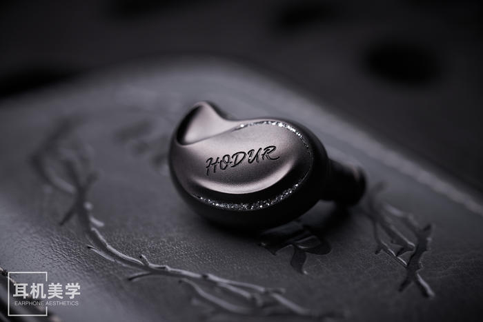 芯片|「闇の洗礼」简评Kinera Hodur 霍德尔圈静铁三单元耳机