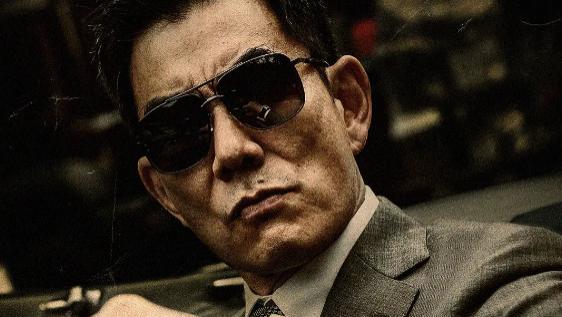 电影|阵容燃炸！尺度炸裂！2022年第一部港味大片，它来了！