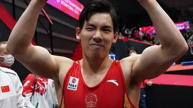 |中国体操00后天才横空出世！目标巴黎奥运夺冠，取代日本霸主地位