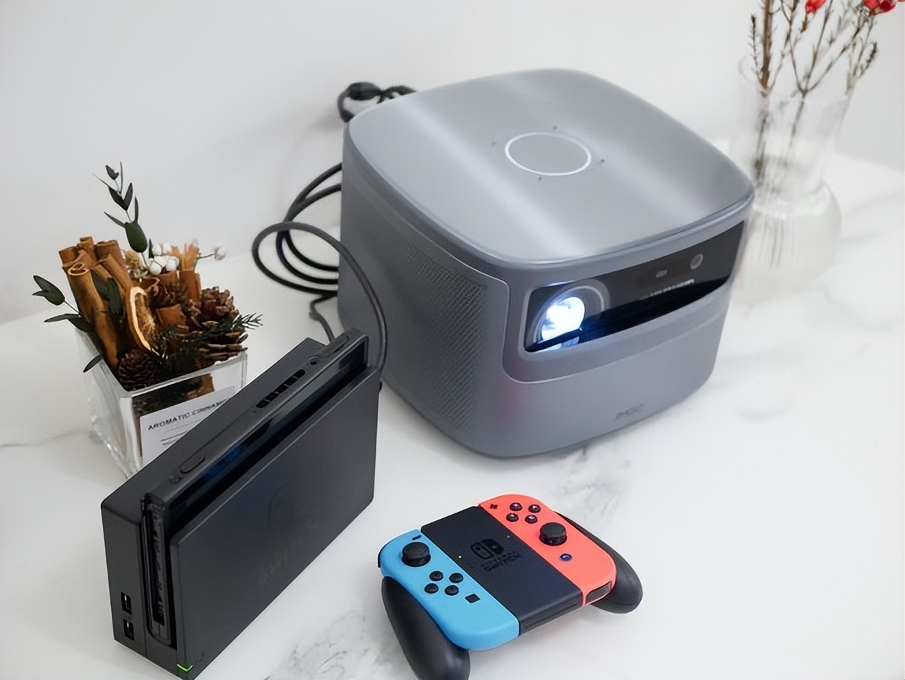 投影仪|家用投影仪性价比之王！徕卡、丹拿加持，音画双绝！