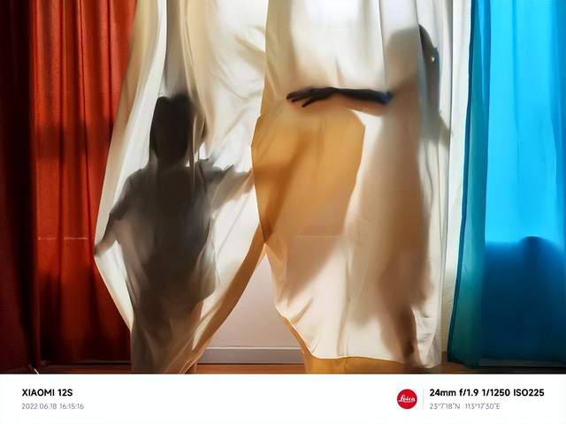 苹果|一年发两次旗舰，各品牌骁龙8+手机各有绝活，iPhone 14会怕吗？