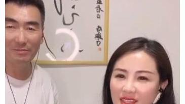 刘嘉玲|马玉琴在酒店穿超短裙，腿上搭着一个大手，李玉成只顾和美女唱歌