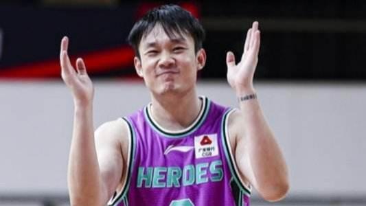 索尼·威姆斯|3笔签约动态！小丁获330万续约合同，首钢力邀刘维伟，威姆斯接近加盟山东