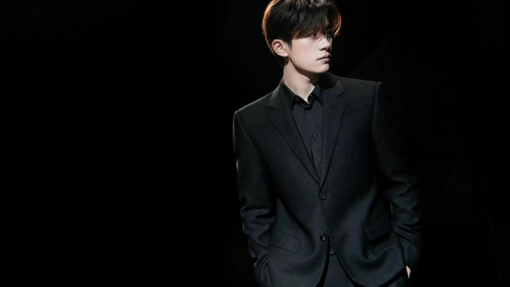 张若昀|易烊千玺弟弟接受采访，语调与千玺相同，最爱的电影也是千玺主演