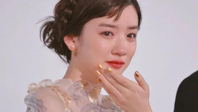 |光靠颜值就在国内出圈的日系美少女