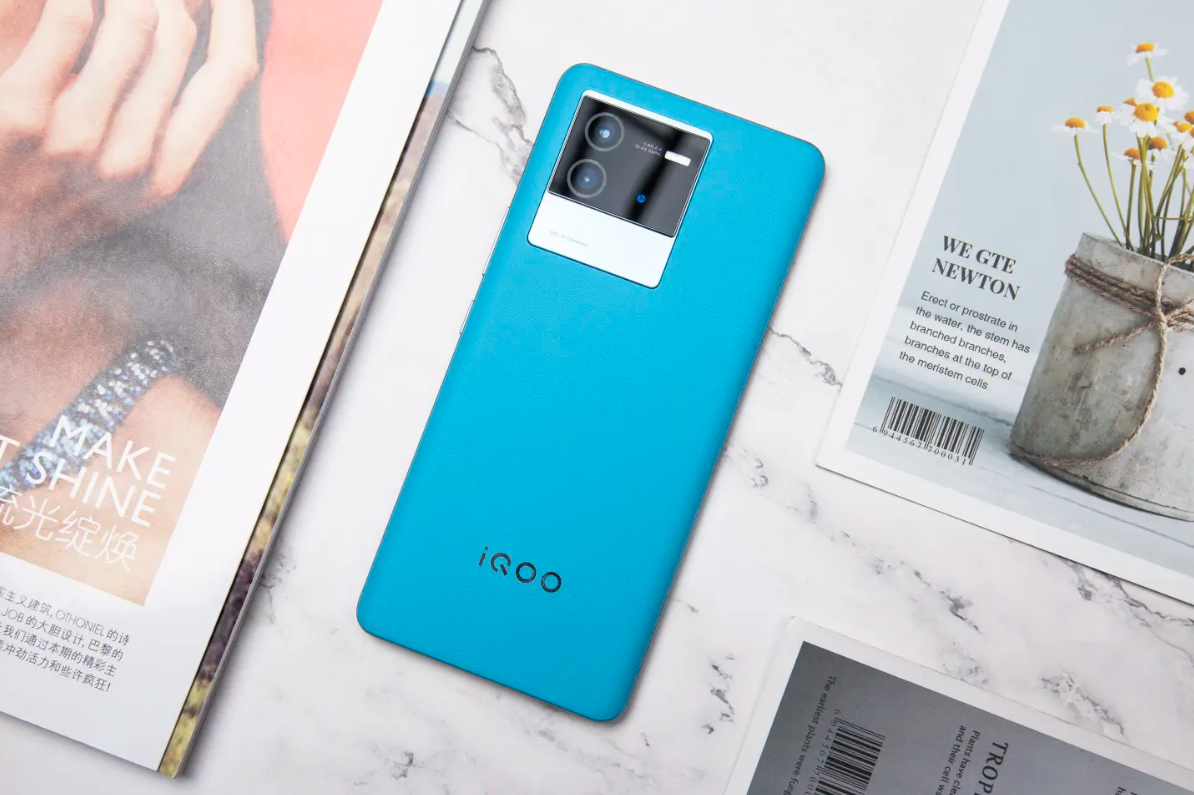 高通骁龙|最便宜的骁龙8 Gen1旗舰,主打年轻人市场,游戏体验拉满