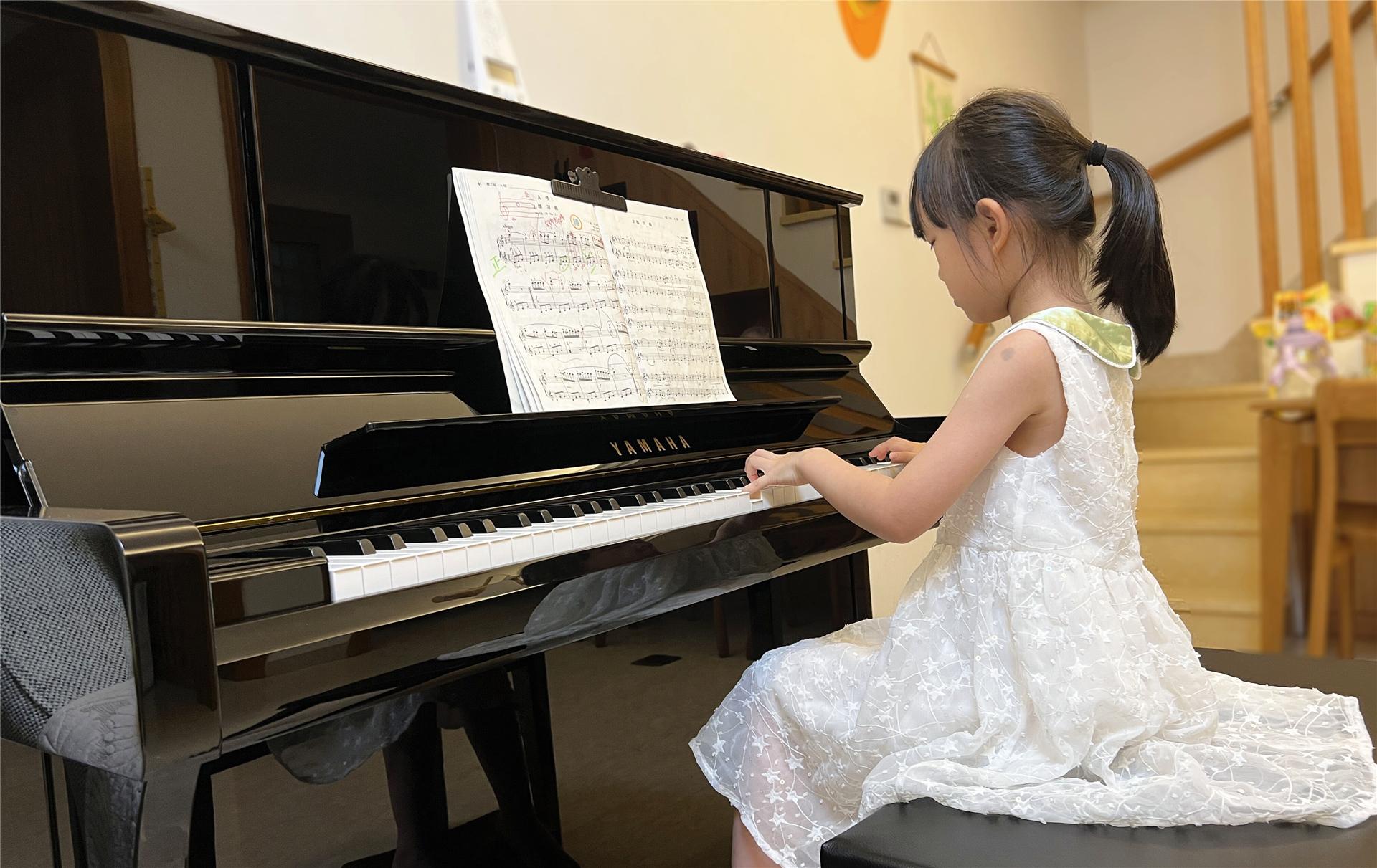 音箱|如何给学钢琴学音乐的孩子挑选音箱？