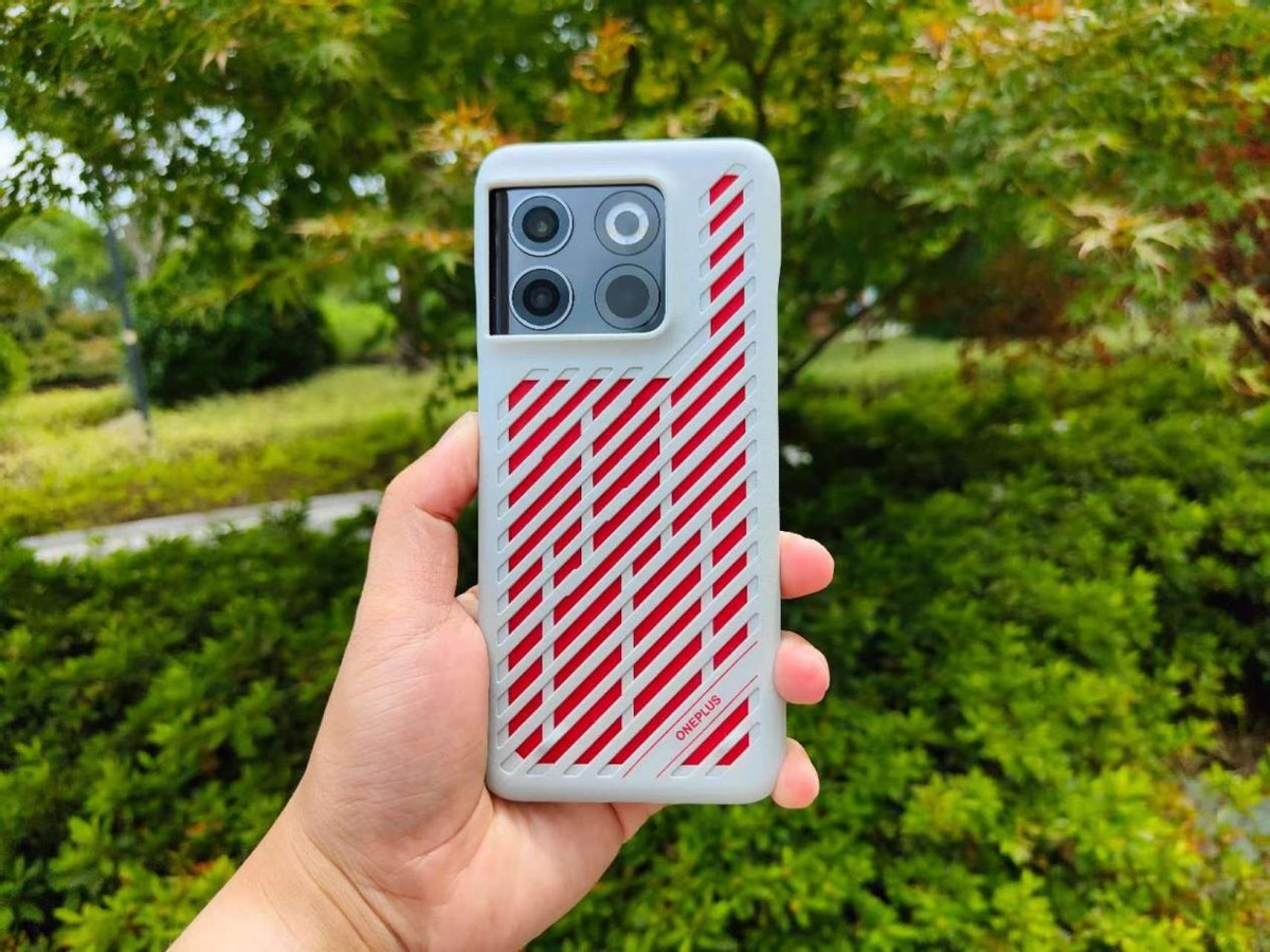 一加科技|一加AcePro 冰肤散热保护壳体验:这是目前用过最好的手机壳