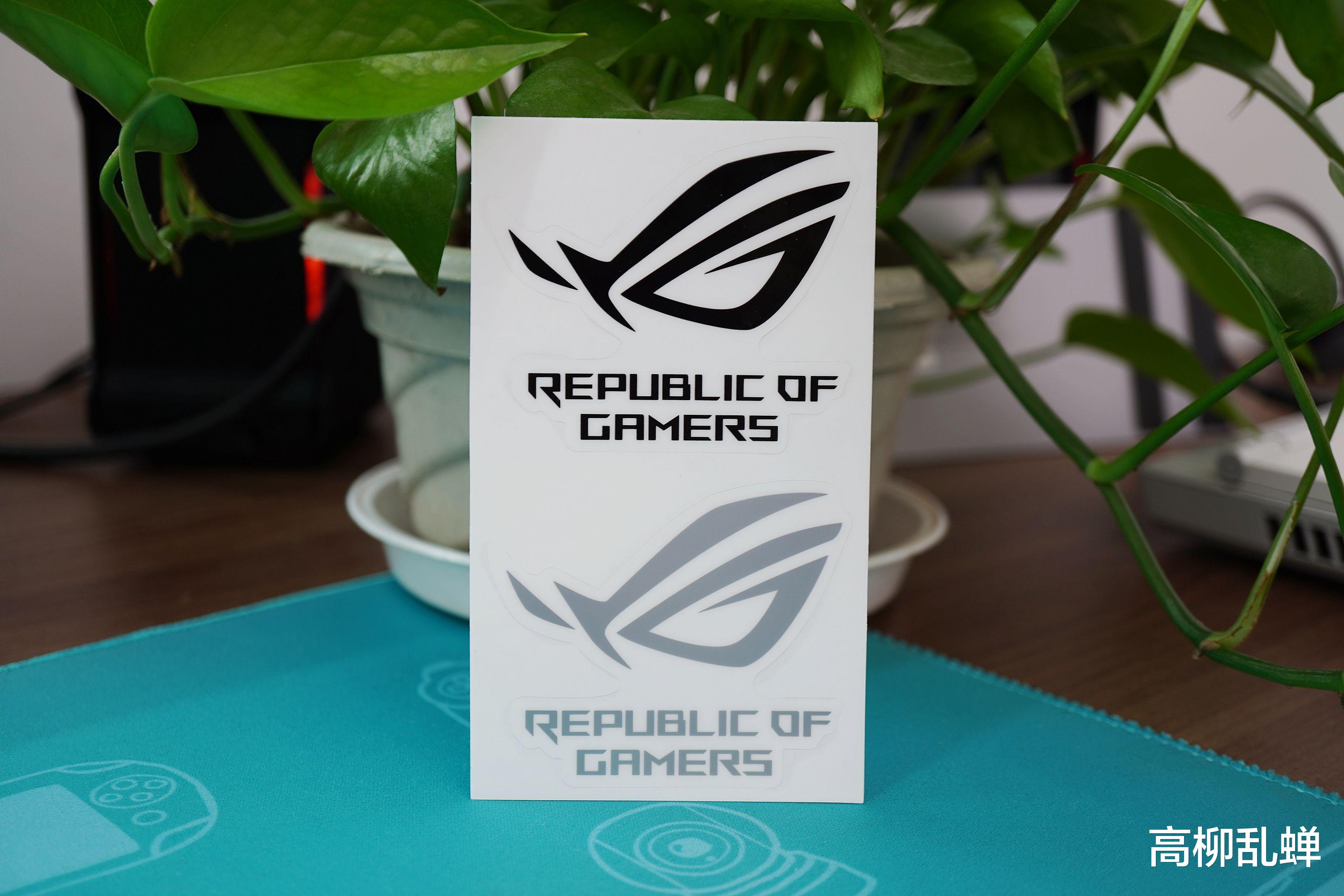 鼠标|“败家之眼”变持家——ROG月刃有线版鼠标体验