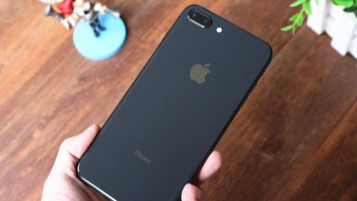 小钢炮|iPhone7P升级iOS15.5测试版：古董机型焕然如新，终于能养老了
