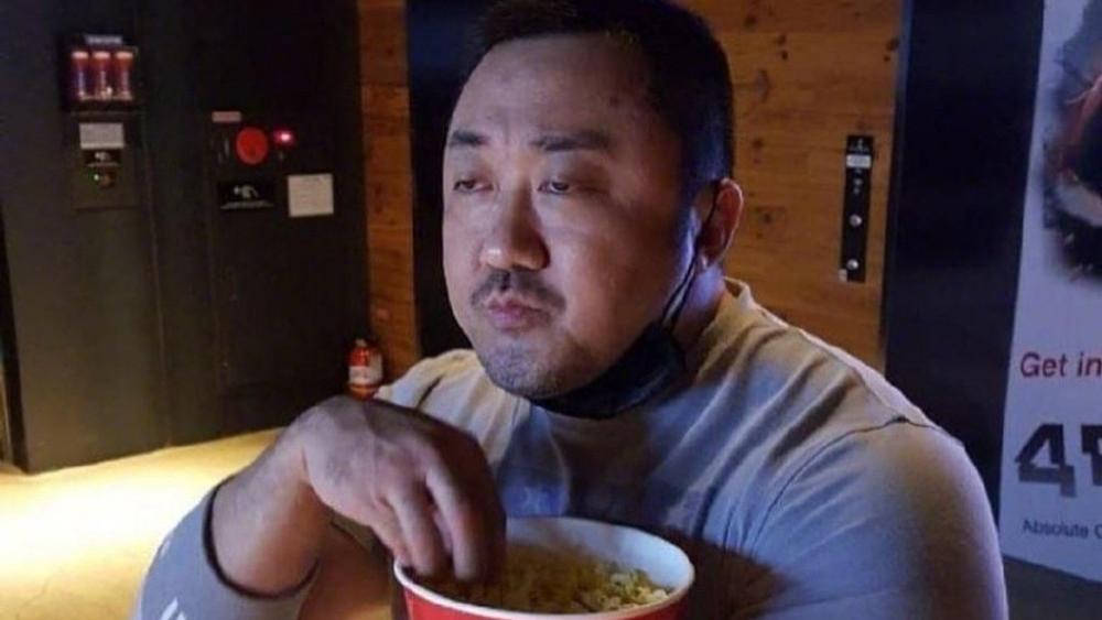 马东锡|马东锡「男友照」合集，「凶神恶煞」秒变「温柔筋肉人」，看起来很可爱～