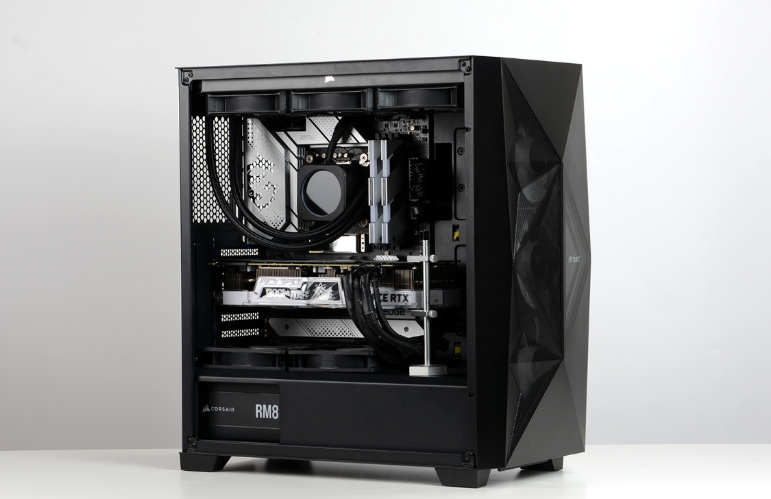 海盗船|带LCD显示屏的美商海盗船散热搭12代i7-12700KF+3090显卡装机实测