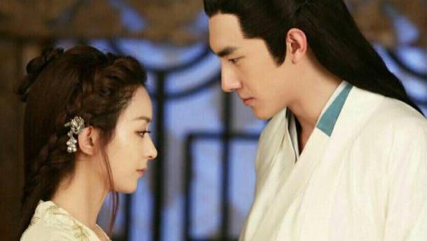 胡杏儿|曝《楚乔传2》原班人马回归，赵丽颖拍摄定妆照，穿盔甲霸气十足