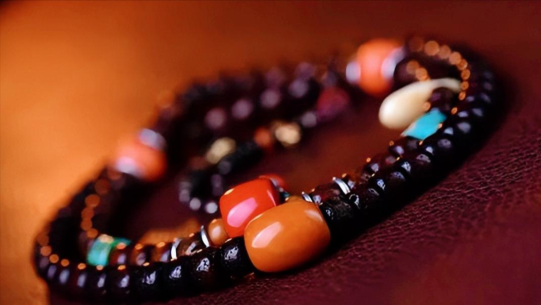 蜜蜡|蜜蜡盘玩要注意什么？