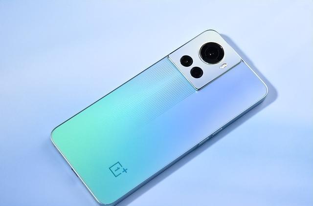一加科技|国产怎么了？150W高快充旗舰，8+128G来到两千出头