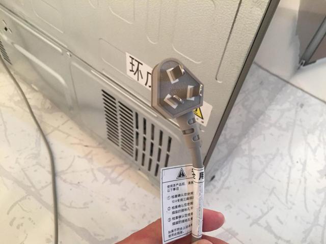 |买风冷冰箱还是直冷冰箱？我两种冰箱都用过，可以说一说感受