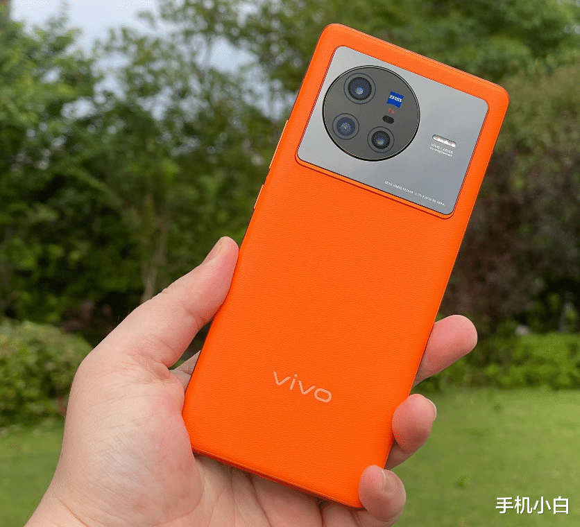 |防止被“割韭菜”,买新手机之前的4个忠告,让你选的手机多用3年