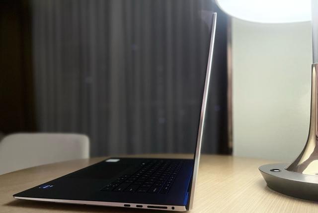 戴尔xps|戴尔XPS大屏高端触控本，17英寸12代酷睿CPU，专业创作设计屏幕