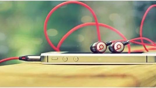 抖音|我不玩抖音，因为我根本停不下来。