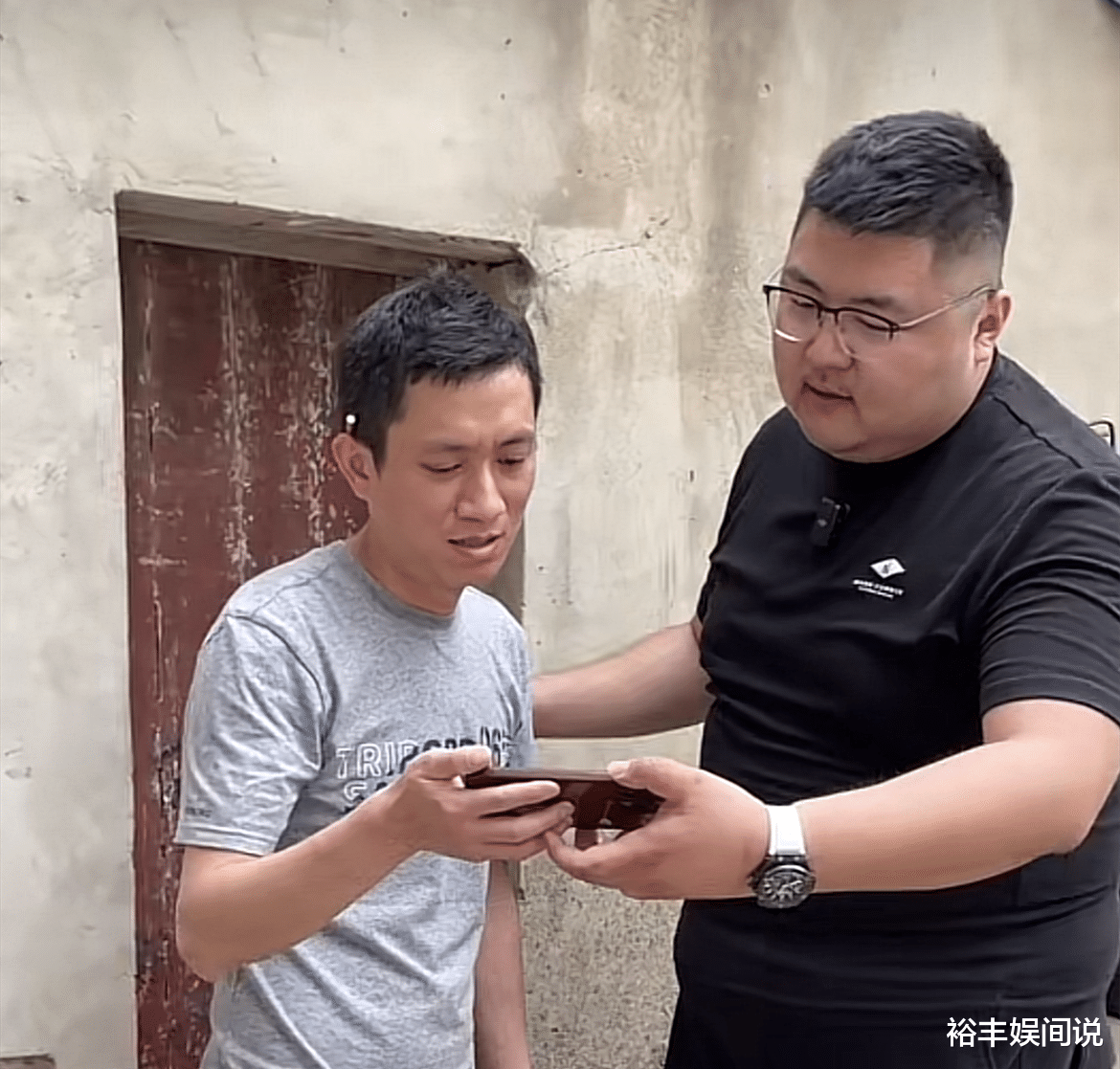 AMD|猴哥为阿张改建的旧宅正式落成！白色外墙显高档，豪送全套家电