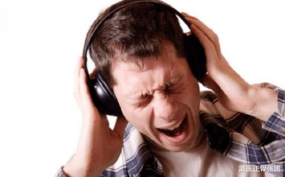 耳机|经常戴耳机,身体会受到哪些影响?注意事项有哪些?