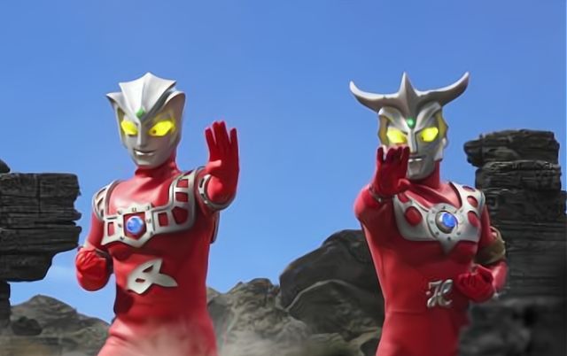 雷歐|奧特曼：為何在銀河格斗3中，阿斯特拉是全場MVP？