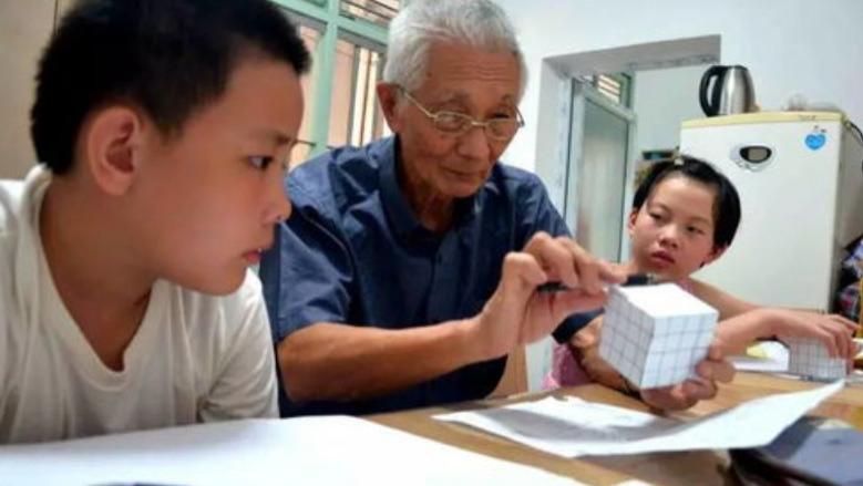 过敏性鼻炎|转告父母：1种“假蔬菜”比辣椒还伤甲状腺，不想结节转癌，早戒口