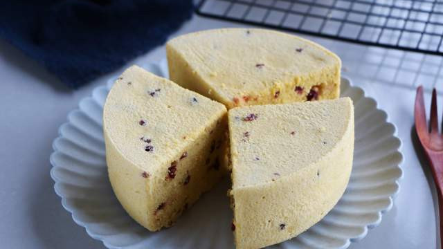 食材|小米除了熬粥，还可以做可口的点心，推荐3款特色小米美味，真香