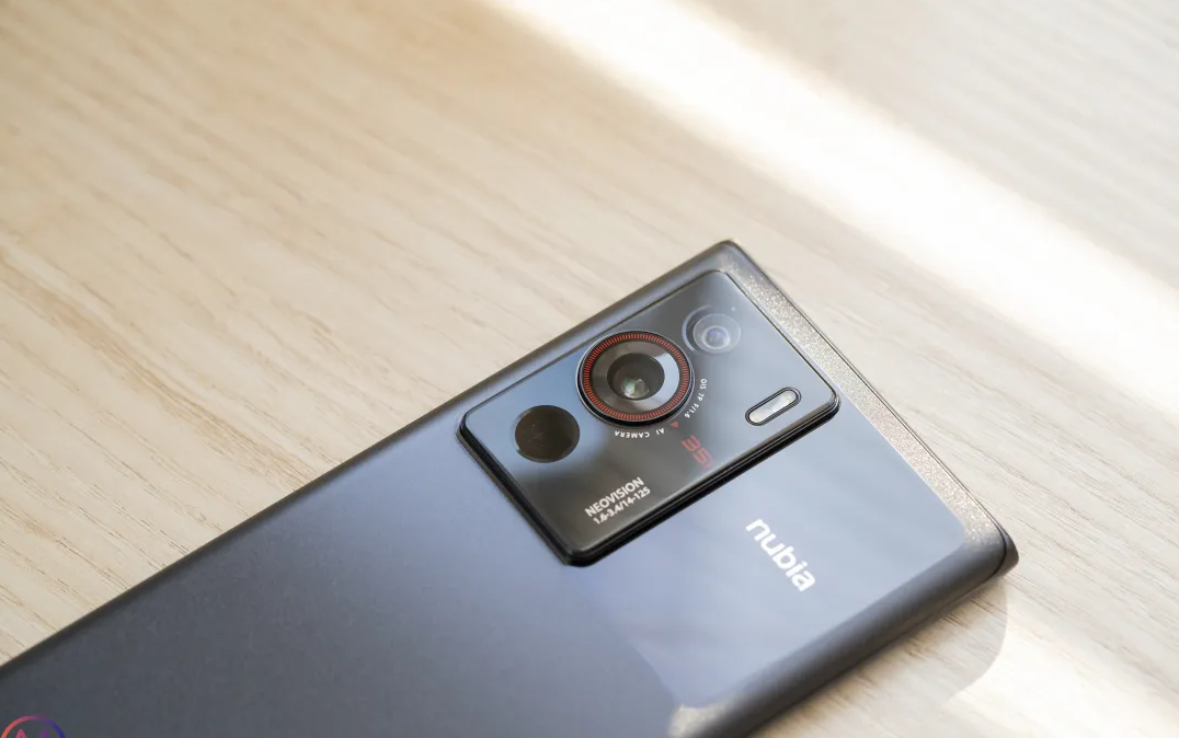 光学变焦|最高16GB+1TB组合，9倍光学变焦旗舰售价良心，终于现货开售