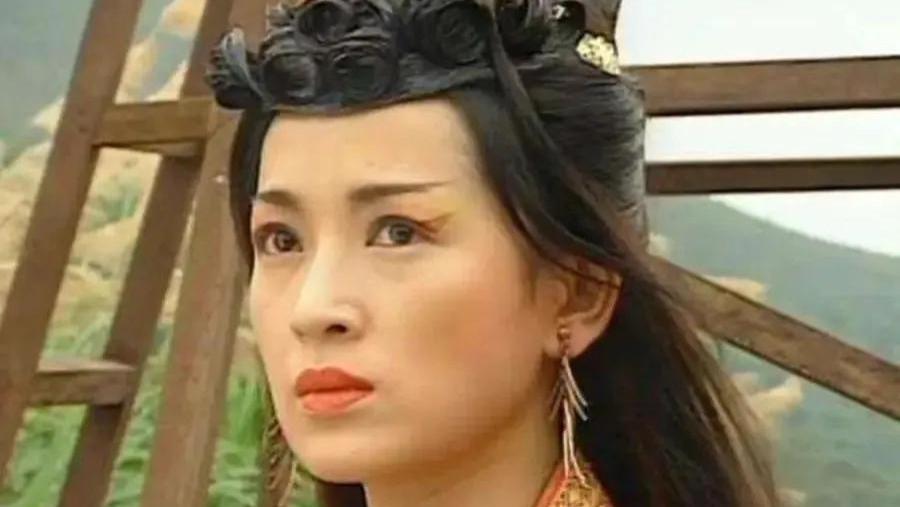 风华绝代|被遗忘的香港古典美女，只服这6位，这才叫风华绝代，遗世独立