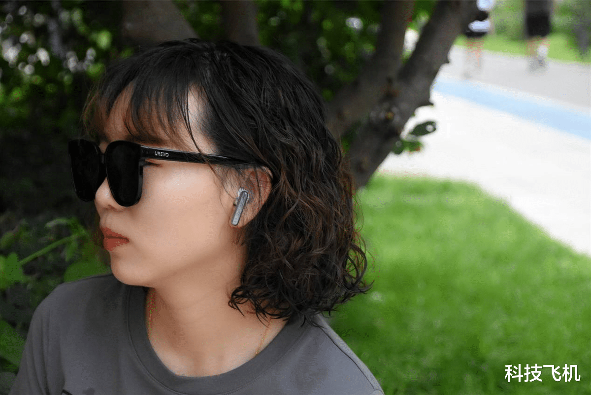 蓝牙耳机|一款适合女生且不到200元的高颜值耳机----FIIL Key无线蓝牙耳机