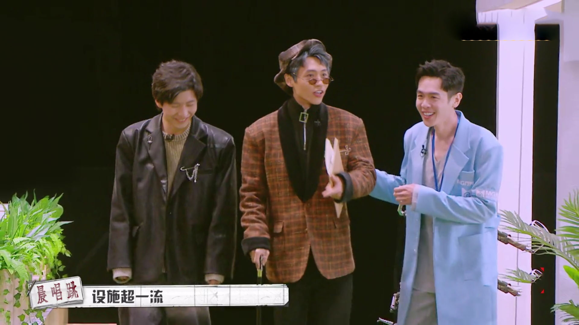 魏晨|梗王魏晨超常发挥，文韬努力多年仍是练习生，NZND男团集体爱上擦玻璃