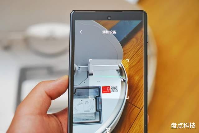 音箱|石头扫拖机器人T8 Plus上手：大吸力+集尘设计，一年只倒6次垃圾？